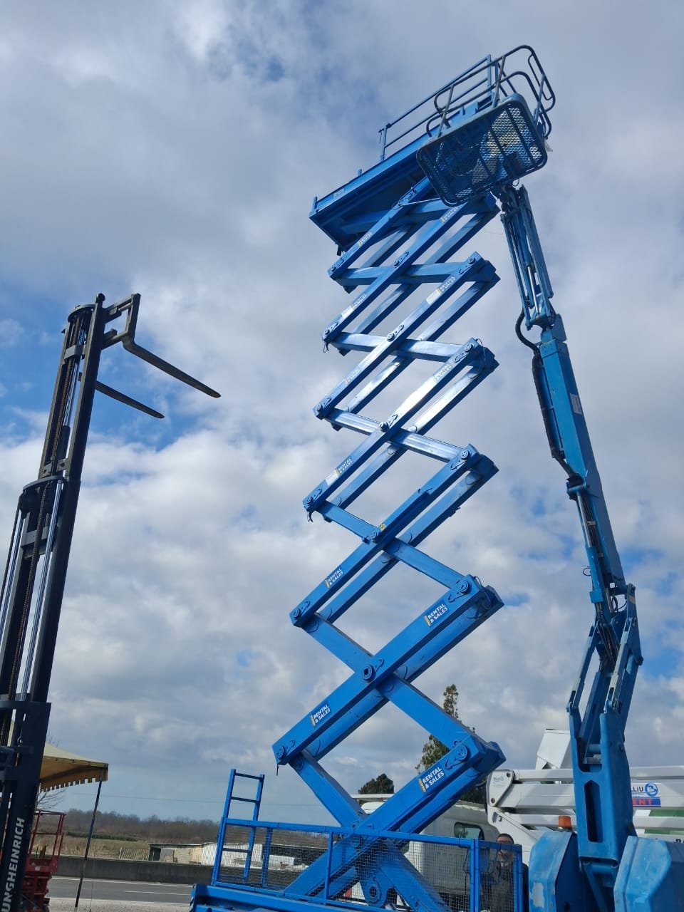 Platformë Elektrike Holland Lift CombiStar N-195EL12 – 21 m – 2007